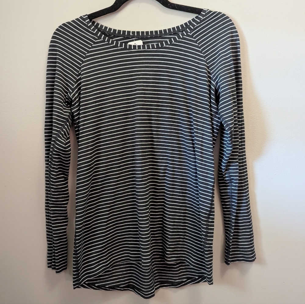 Lululemon, Basic Striped Black and White Women's Top. Sz S - Picture 2 of 6